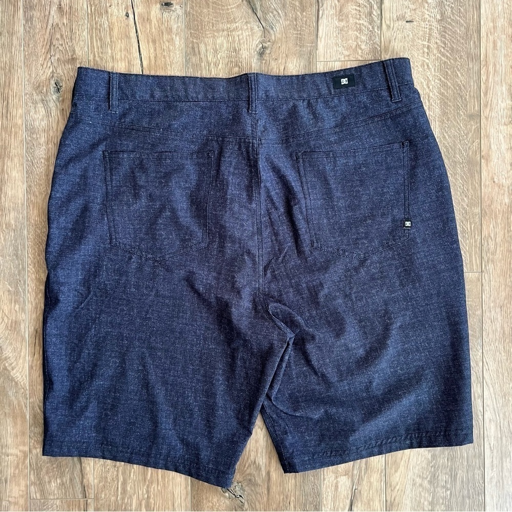 DC Shoe Company Shorts - Picture 2 of 5